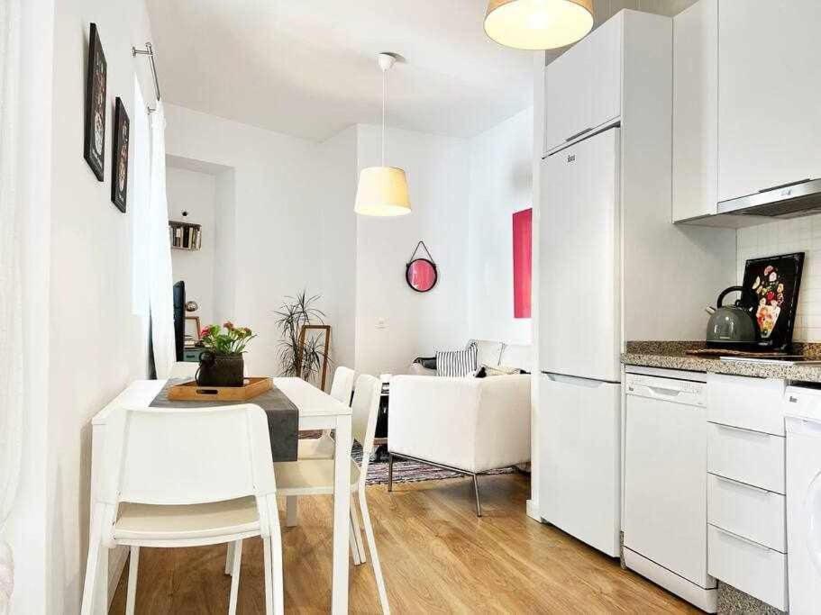 세비야 Aym Places Buen Viaje Parking Incluido 아파트 외부 사진